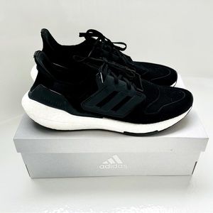 Men’s Adidas Ultraboost 22 sz 12 w/box